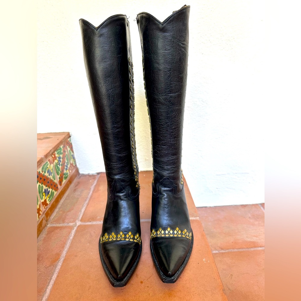 Calleen Cordero women’s black cowboy boot w/ brass diamond embellishment Size 6